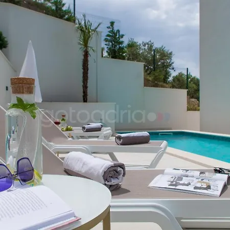 Apartamento Smaragd - Rubin - Luxury With Shared Pool