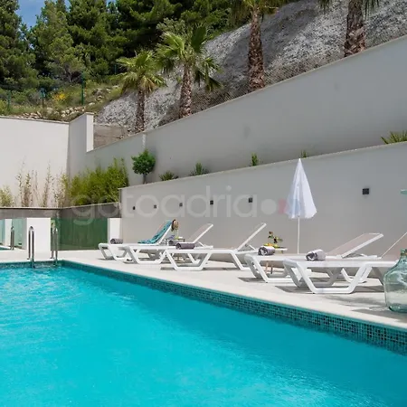 Apartamento Smaragd - Rubin - Luxury With Shared Pool *